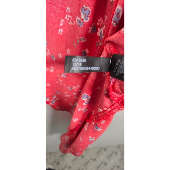 Womens red floral dress from Express. Size x-small - Picture 6 of 15